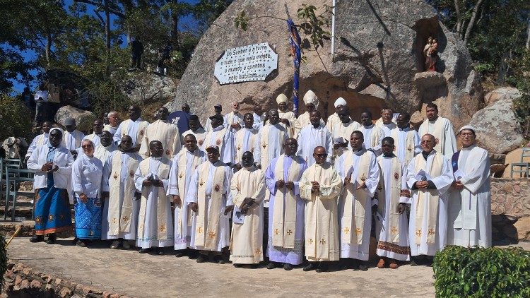 Missionários da Consolata na celebração do jubileu dos 100 anos de presença em Moçambique