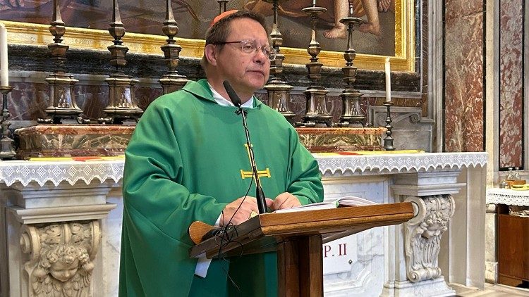 2025.06.26 Kard. Grzegorz Ryś podczas Mszy św. przy grobie św. Jana Pawła II