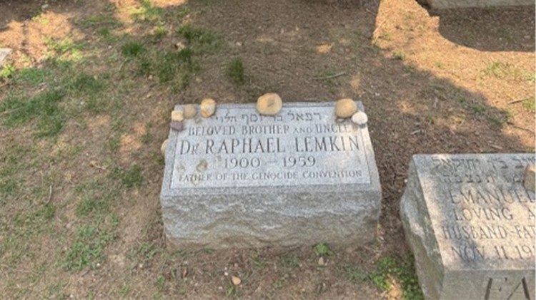 2025.06.27 Urna di Raphael Lemkin al Museo del genocidio armeno a Yerevan