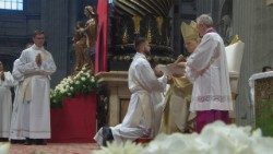 Priesterweihe im Petersdom