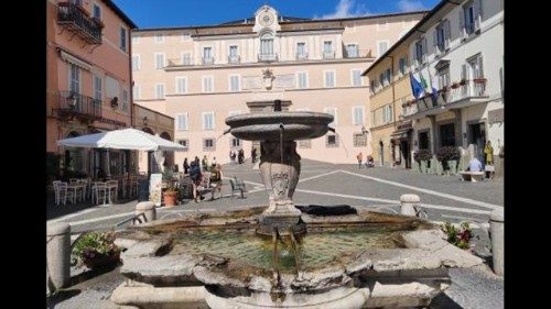 Castel Gandolfo: Historia y curiosidades de la residencia de verano del Papa