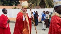 Núncio Apostólico em Angola e São Tomé e Príncipe, Dom Crispin Dubiel, preside à Missa de ação de graças, em Luanda, pela eleição do Papa Leão XIV.