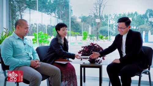 Năm Thánh - Năm Hồng Ân #30: Anh chị Hùng - Chín, Nottingham, Anh quốc