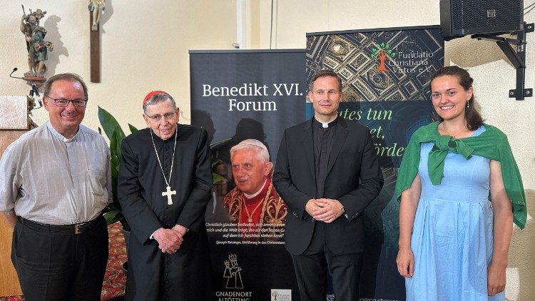 Das „Benedikt XVI. Forum“ fand bereits zum zweiten Mal in Altötting statt