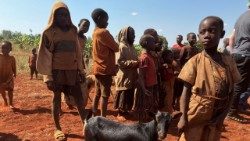 Dzieci w Burundi (zdjęcie archiwalne)