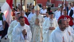 Nuncij Petar Rajič predvodio misno slavlje na spomendan bl. Marije Propetog Petković u Blatu (Foto: Ivan Mašković)