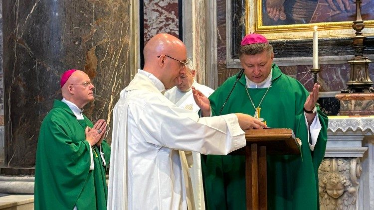 Mszy św. przewodniczył abp Andrzej Józwowicz (Wojciech Rogacin)