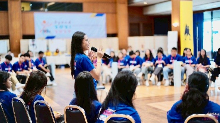 Opening day of the Social Hackathon (MISSION POSSIBLE / LiCAS News)