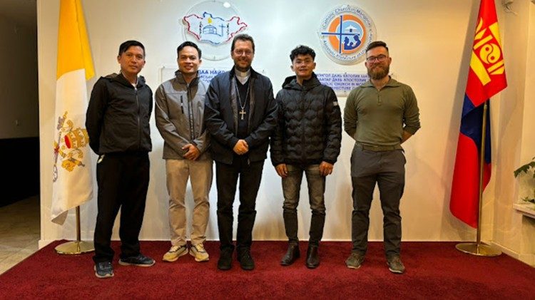 Recontre de voyage, à la rencontre des chrétiens d’Arménie, du Tadjikistan ou d’Ouzbékistan.