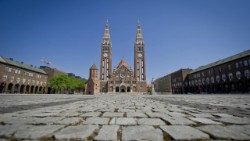 A szegedi dóm és dómtér (Fotó: Horváth Gábor)