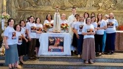 Maternidade Espiritual pelos Sacerdotes: dom silencioso e discreto.