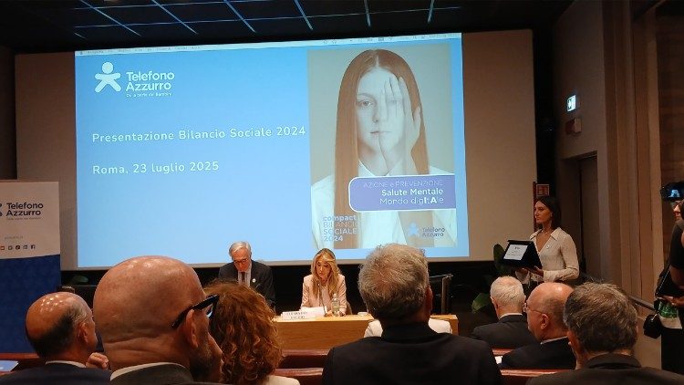 2025.07.24 Foto Telefono Azzurroa