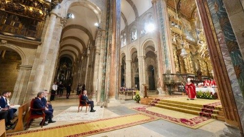 Espa&ntilde;a renueva su esperanza ante el Ap&oacute;stol Santiago     