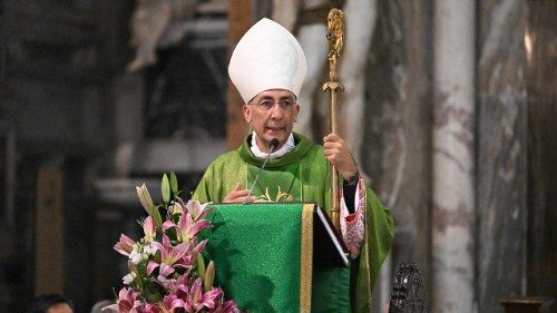 Reina: la soledad mata; Frassati enseña a amar a los pobres