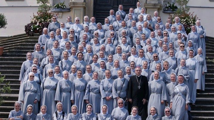  Misjonarki Chrystusa Króla (mchr.pl)