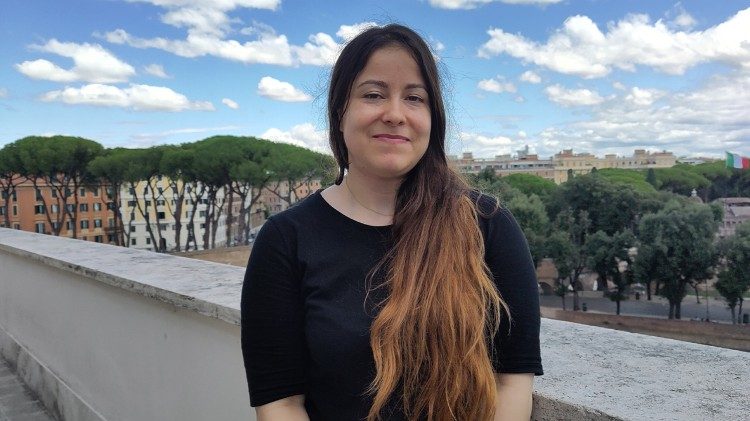 Jael hat erst als Erwachsene die Taufe empfangen - heute war sie zu Gast in Rom