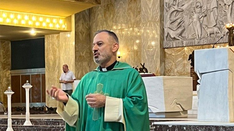 Գերապայծառ Վարդան Ծ. Վ. Գազանճեան 