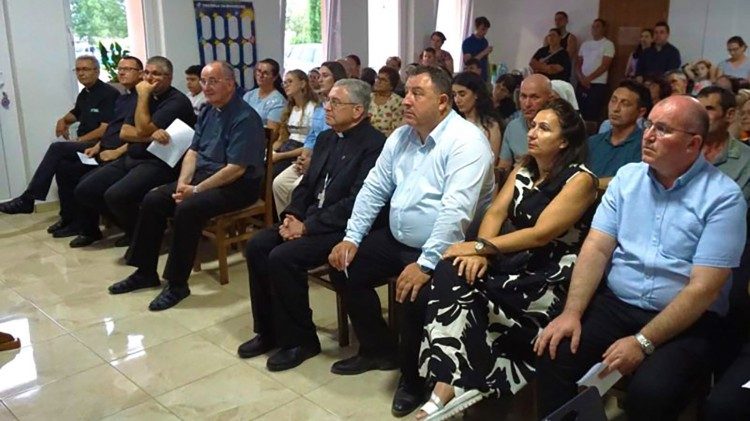 Promocija knjiga u Obrazovnom centru Makedonskog Caritasa u Saraju 