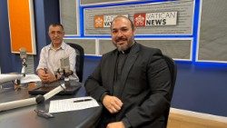 2025.05.01 ESTUDIO 9 - PADRE CHRISTIAN SAENZ – CONCLAVE