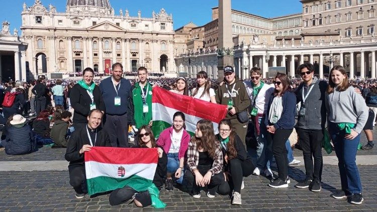 Szalézi fiatalok zarándoklata Rómában