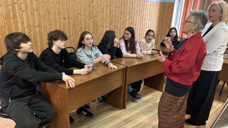 Englisch-Kurs im Caritas-Zentrum von Tbilisi