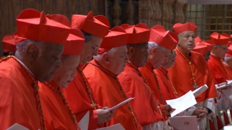 Modlitba kardinálů v konkláve