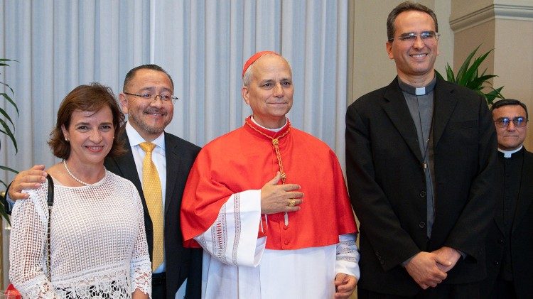 Kard. Robert Prevost przed konklawe