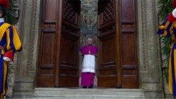 2025.05.07 extra omnes