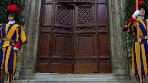 Extra Omnes: Die Papstwahl beginnt