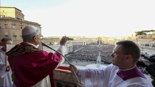 Vatikansprecher: Erste Papstworte „friedlich und entwaffnend“