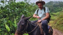 Missziós pap küldetésben Peruban, ahol Leó pápa is szolgált korábban