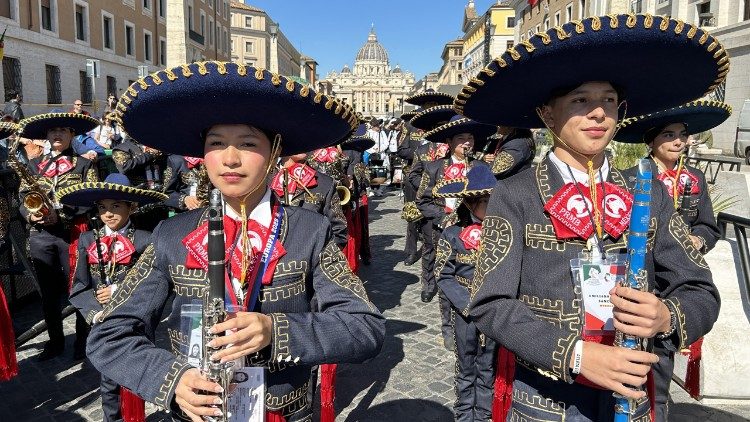 Sombrera chłopców z Meksyku chroniły przed rzymskim słońcem