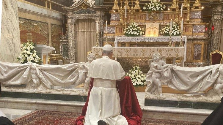 Papież odmówił modlitwę Jana Pawła II