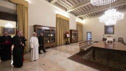 Die klassische Papstwohnung: So sah das Appartment im Apostolischen Papst vor seiner Renovierung aus. 