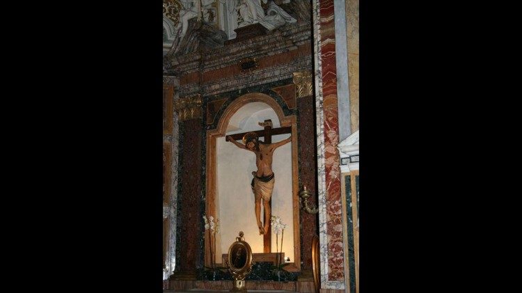  El Crucifijo de San Felipe Neri en la Basílica de San Agustín en Campo Marzio