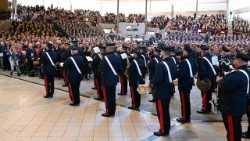 Các quân nhân hành hương Lộ Đức