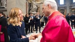 Джоржа Мелоні з Папам Львом XIV 