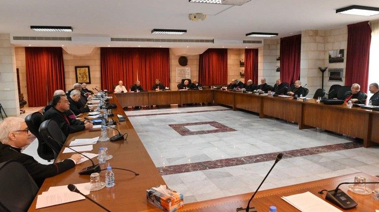Die maronitischen Bischöfe am 21. Mai bei ihrer Sitzung in Bkerke bei Beirut