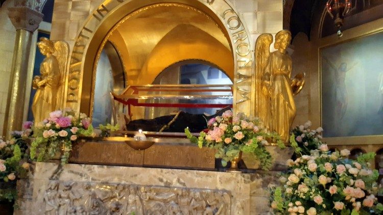 Le spoglie di Santa Rita custodite nella Basilica a lei dedicata a Cascia