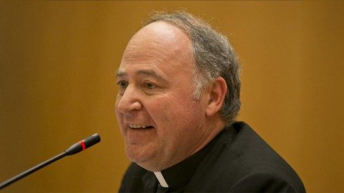 Renzo Pegoraro &eacute; o novo presidente da Pontif&iacute;cia Academia para a Vida