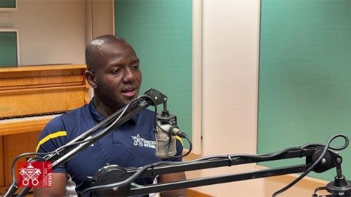 Il podcast "Specchi"