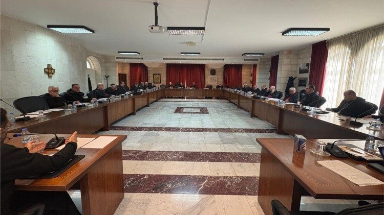 الاجتماع الشهري للمطارنة الموارنة