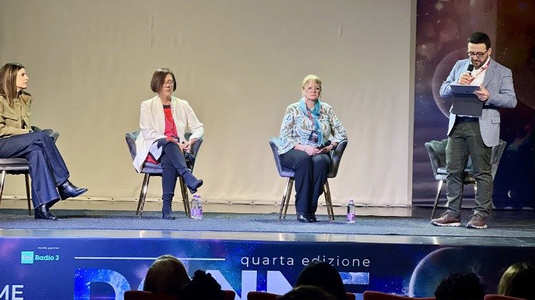 Un momento del convegno Donne fra le stelle