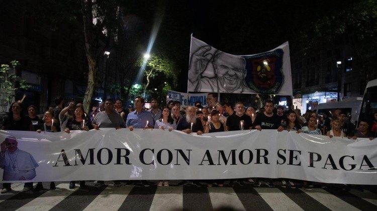 Il motto dell'incontro di preghiera "L’amore si paga con l’amore"