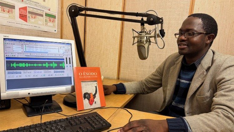 Celestino V. Mussomar, Pró-reitor Universidade Técnica Diogo Eugénio Guilande (UTDEG), Moçambique