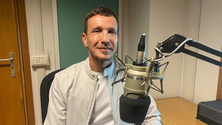Walmir Alencar visita A Rádio Vaticano