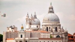 santa-maria-della-salute.jpg