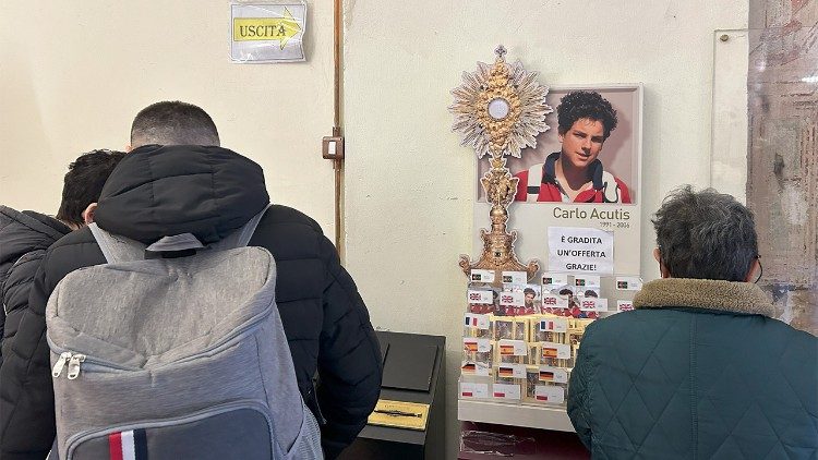 Santuario della Spogliazione, oggetti che ricordano Carlo Acutis ad Assisi.