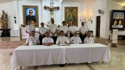 Obispos recogieron 150 mil firmas para derogar la ley que reactivó la minería en el Salvador