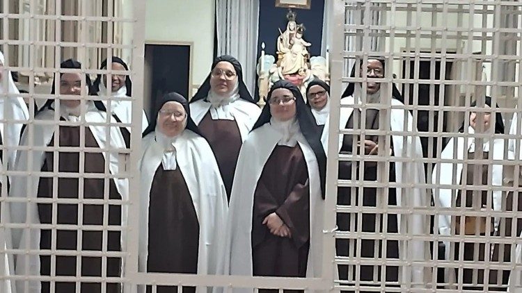 Carmelo da Santa Face e Pio XII, em Tremembé (SP)